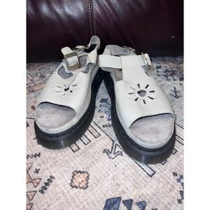 Ladies Dr. Martens Dunnet Flower Sage Green Buttersoft Nubuck Leather‎ Sandal 10